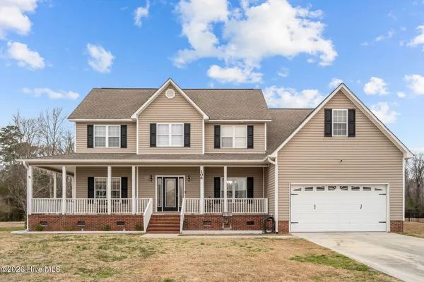 $465,000 | 106 Lafitte Drive, Hubert, NC 28539