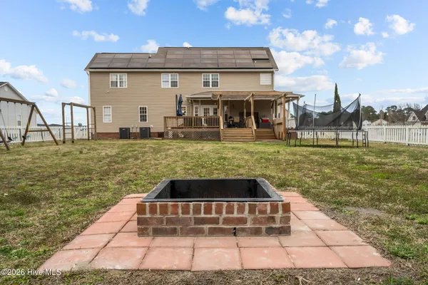 $465,000 | 106 Lafitte Drive, Hubert, NC 28539