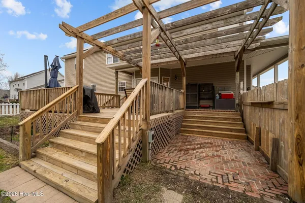 $465,000 | 106 Lafitte Drive, Hubert, NC 28539