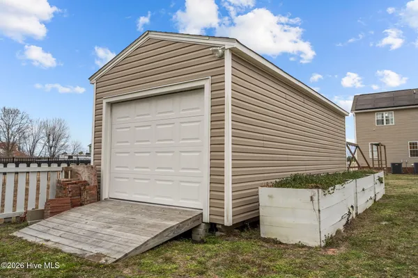 $465,000 | 106 Lafitte Drive, Hubert, NC 28539