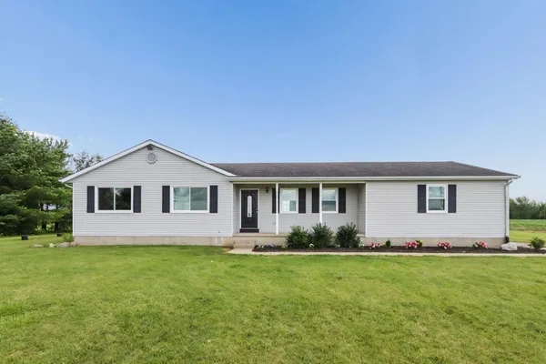 $399,900 | 8280 Bader Road Northwest, Baltimore, OH 43105