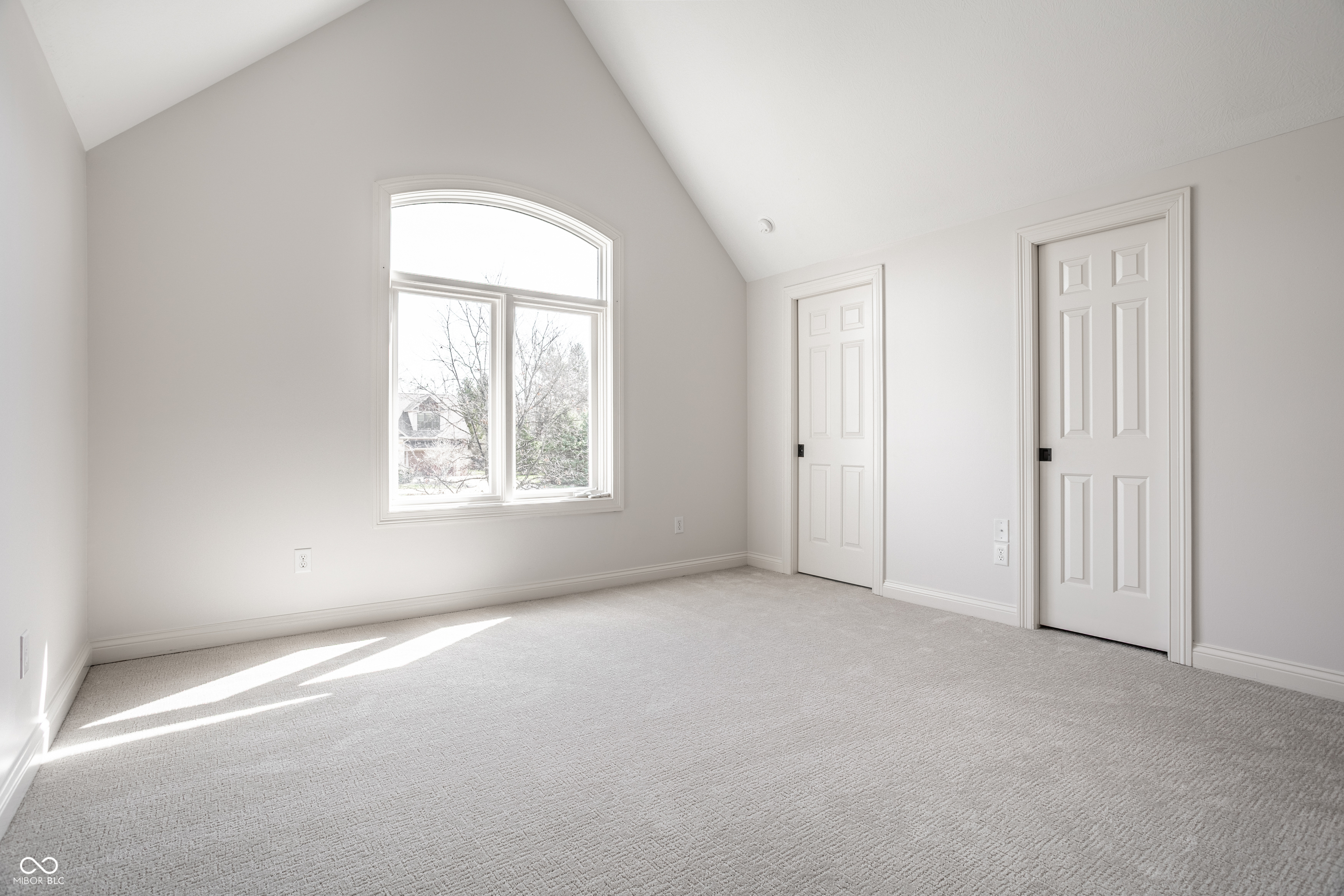 10703 Club Chase Fishers, IN 46037 - Photo 33 of 70