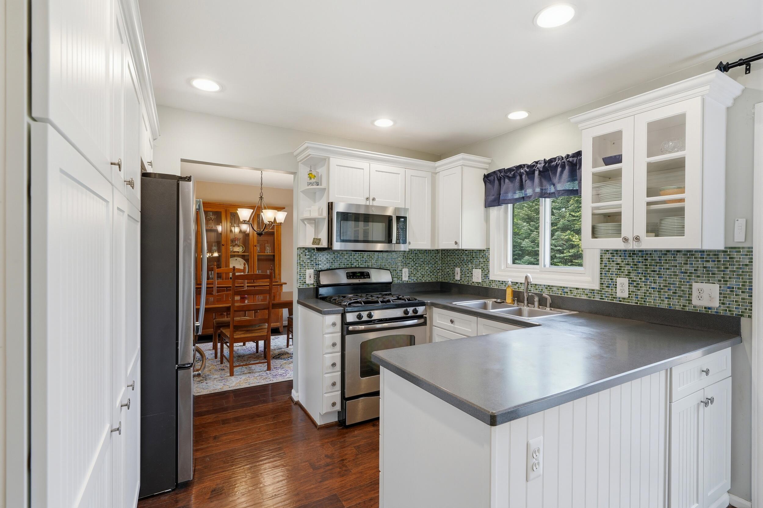 2070 Winchester Road Rochester Hills, MI 48307 - Photo 11 of 62 049