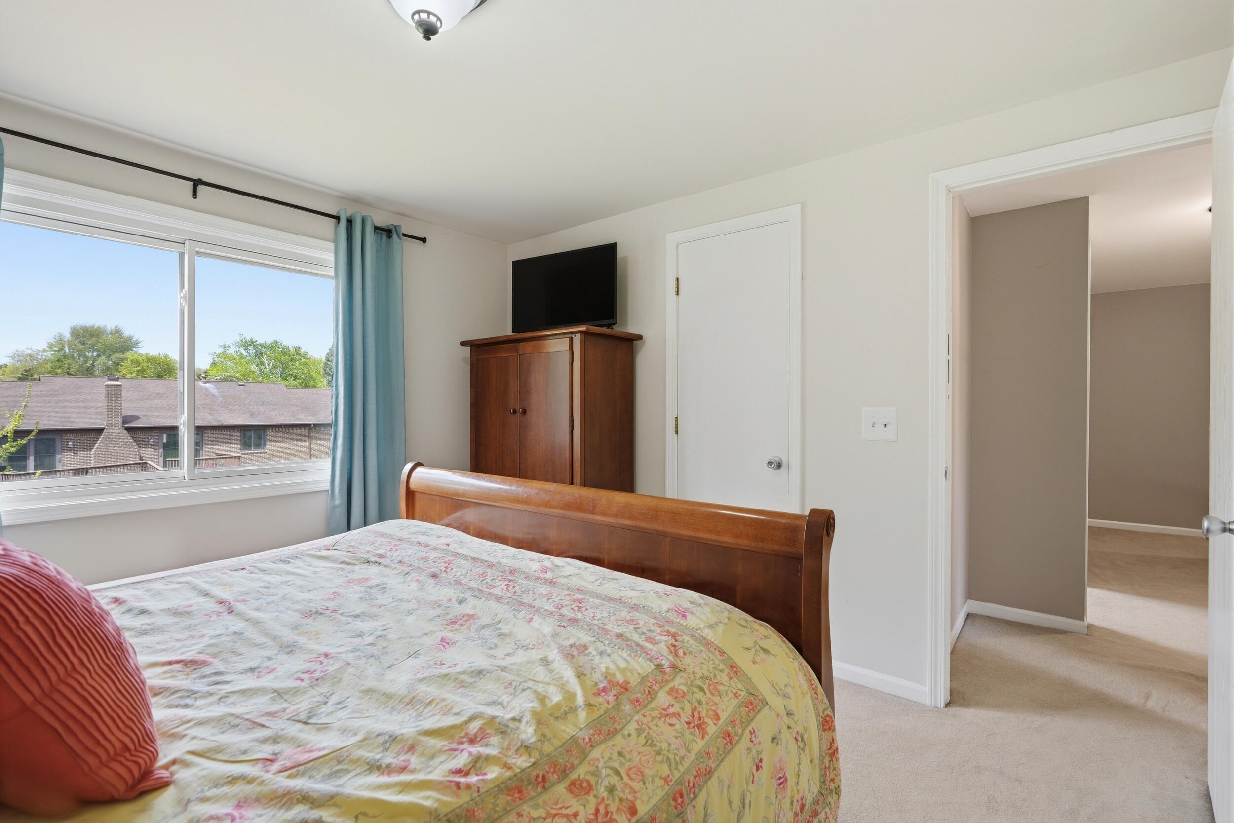 2070 Winchester Road Rochester Hills, MI 48307 - Photo 31 of 62 149