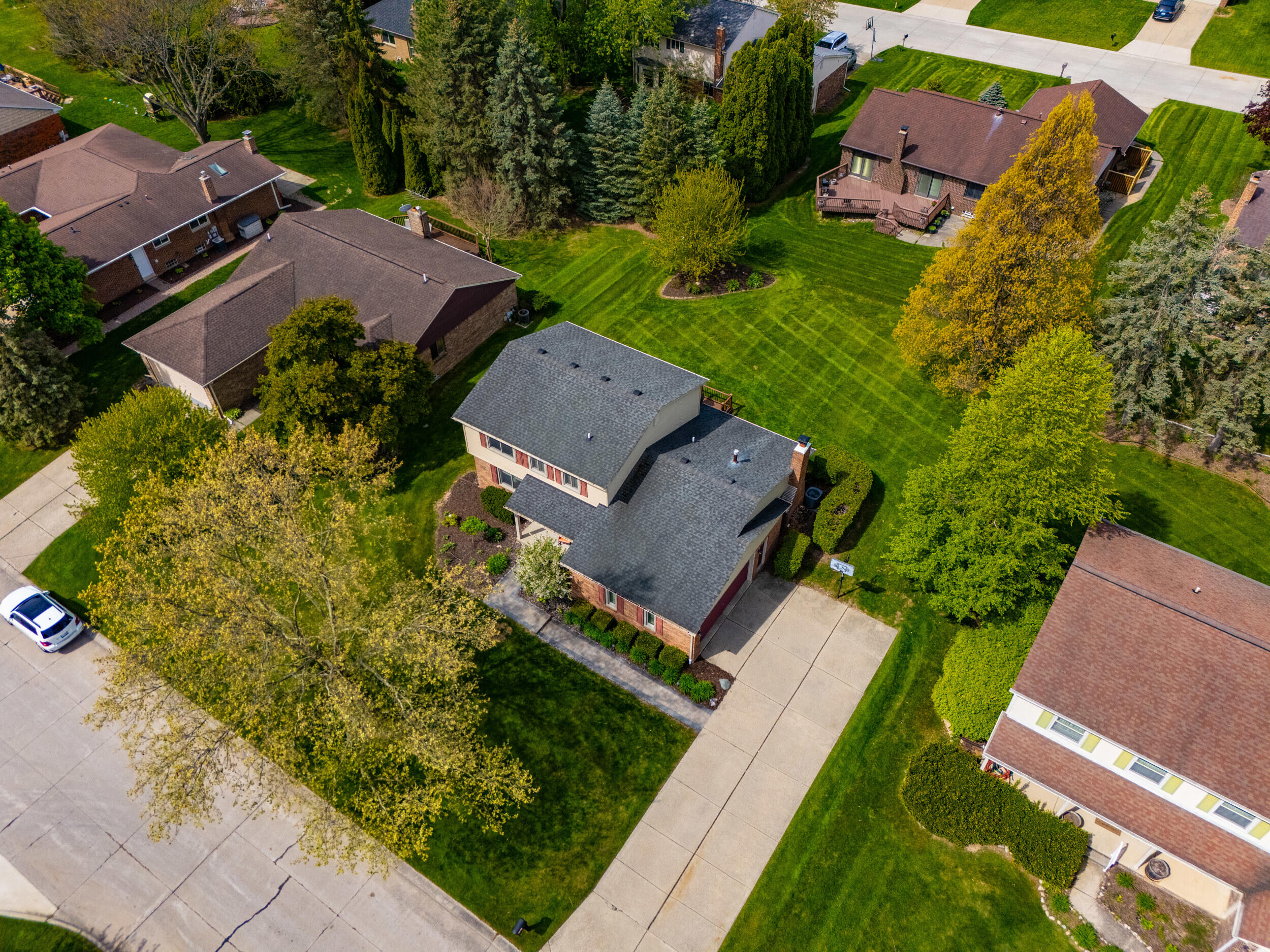 2070 Winchester Road Rochester Hills, MI 48307 - Photo 47 of 62 drone-5