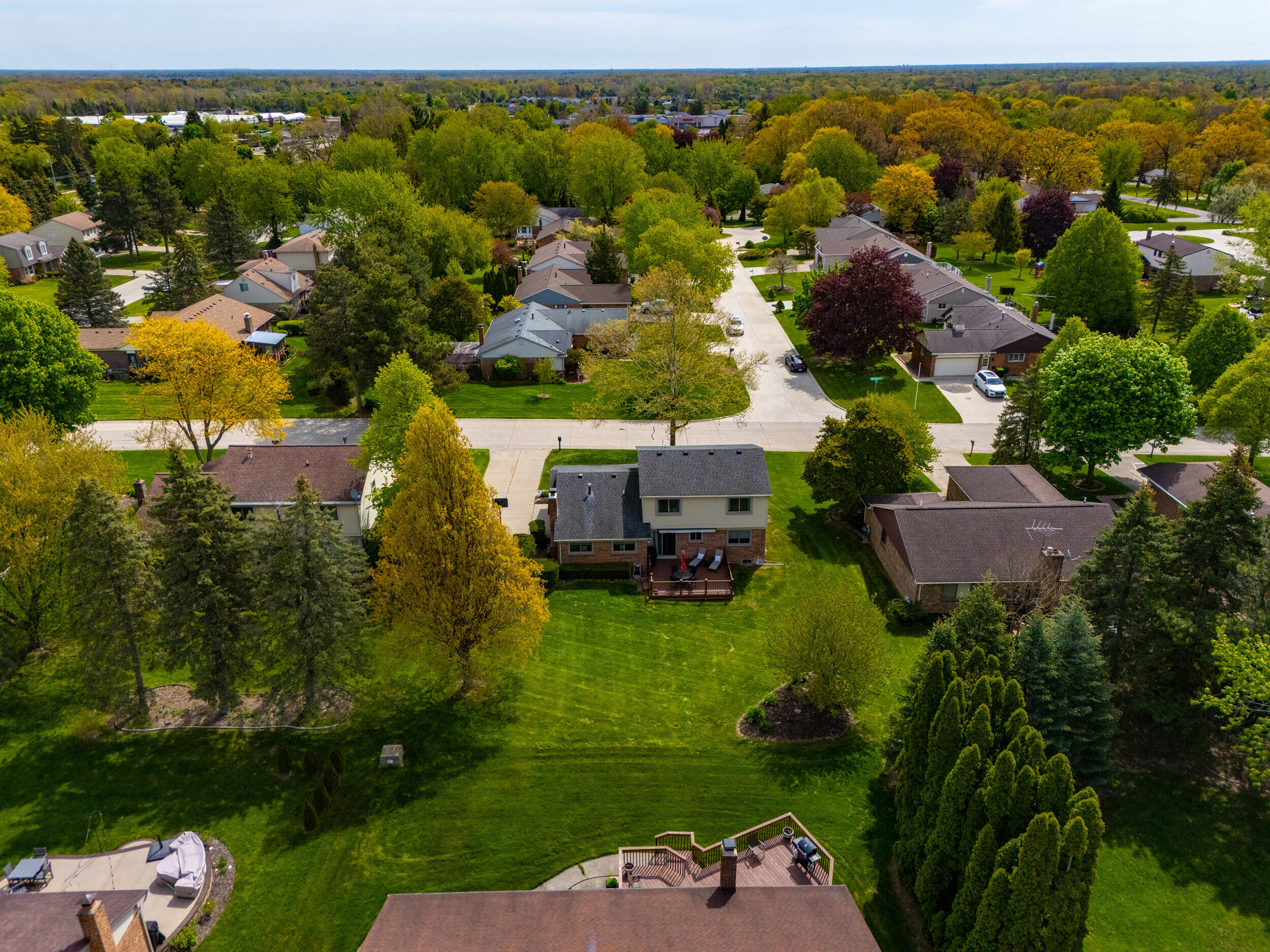 2070 Winchester Road Rochester Hills, MI 48307 - Photo 50 of 62 drone-8