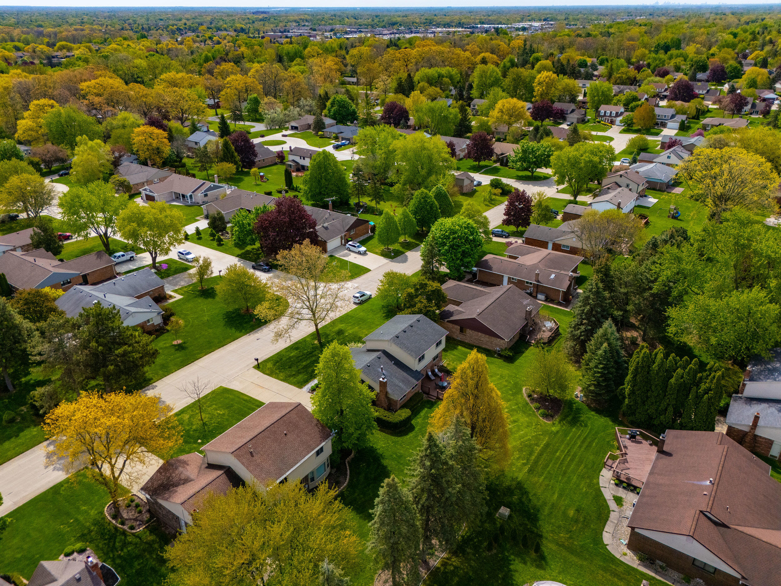 2070 Winchester Road Rochester Hills, MI 48307 - Photo 53 of 62 drone-11