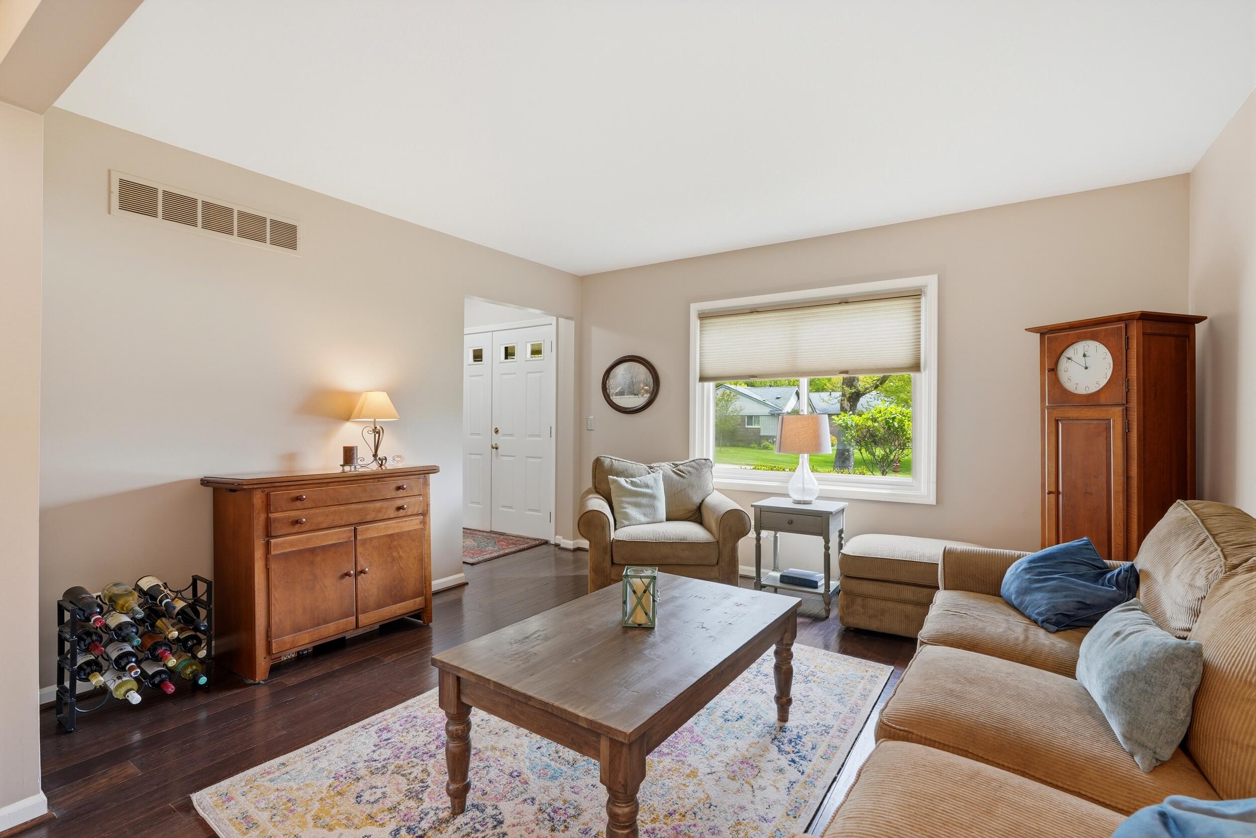 2070 Winchester Road Rochester Hills, MI 48307 - Photo 7 of 62 029