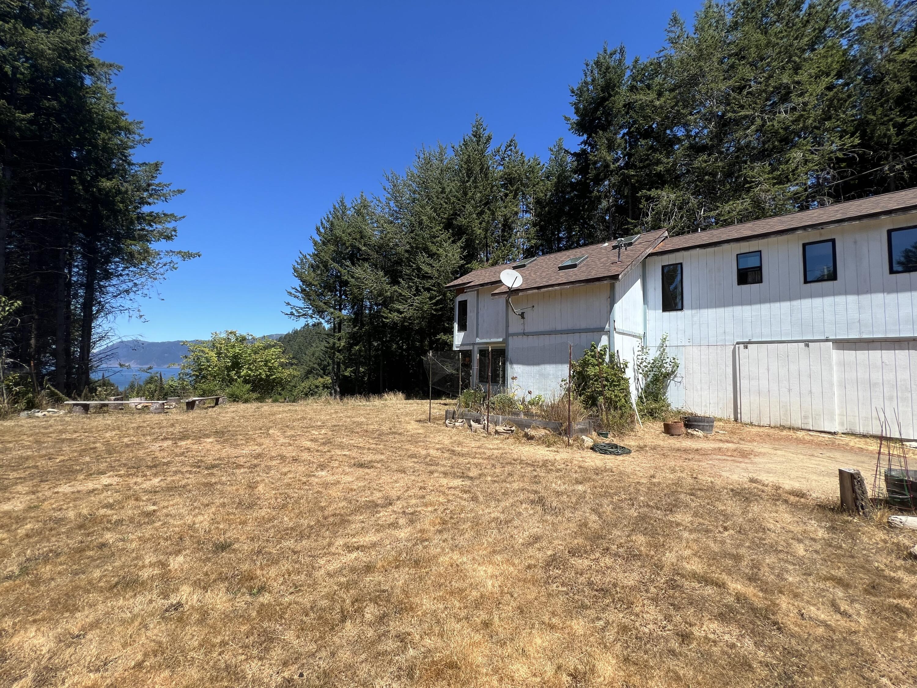 955 Spring Road Whitethorn, CA 95589 - Photo 60 of 74
