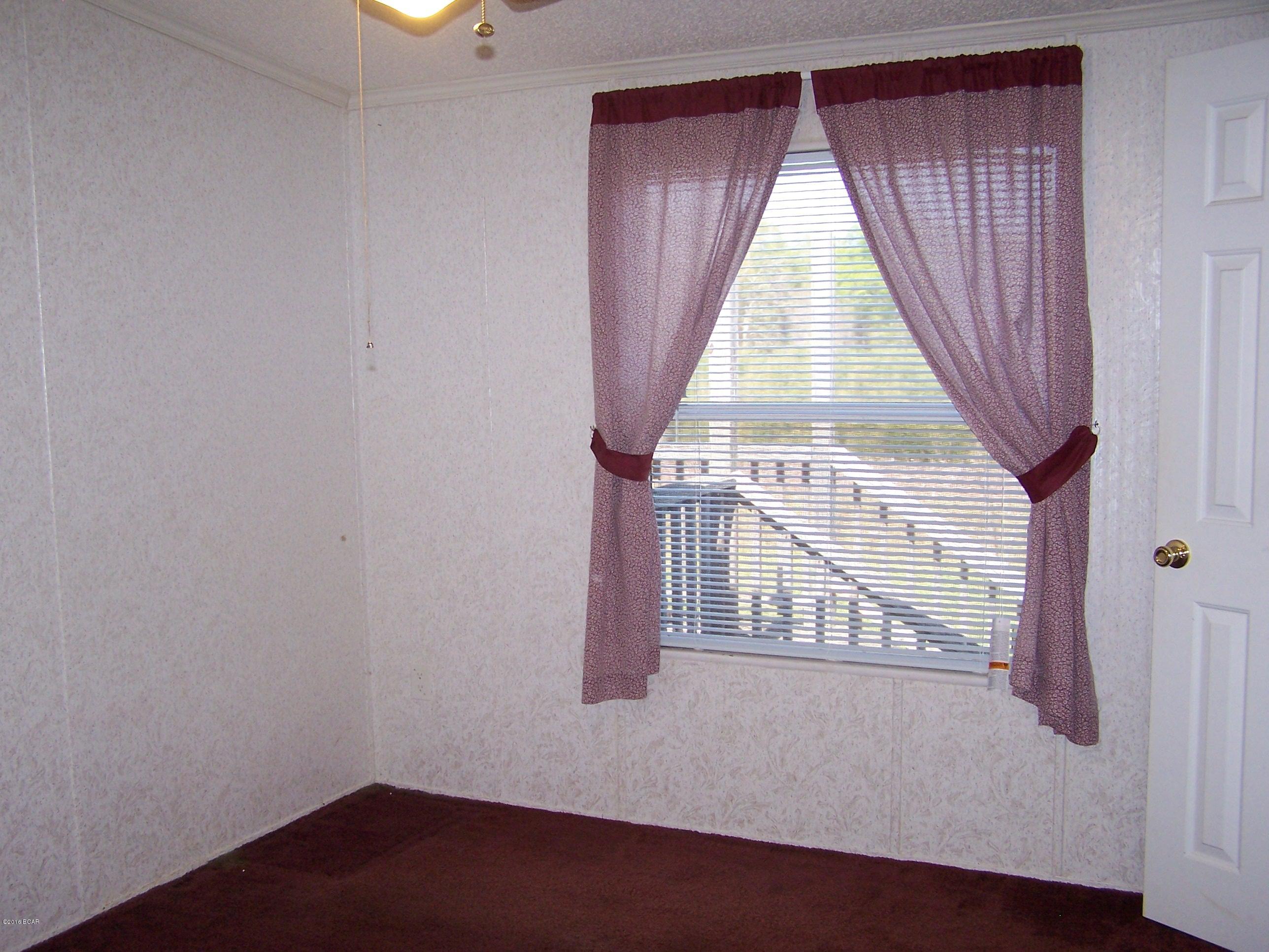 1011 Spears Road Graceville, FL 32440 - Photo 17 of 29 Gallery Image 17