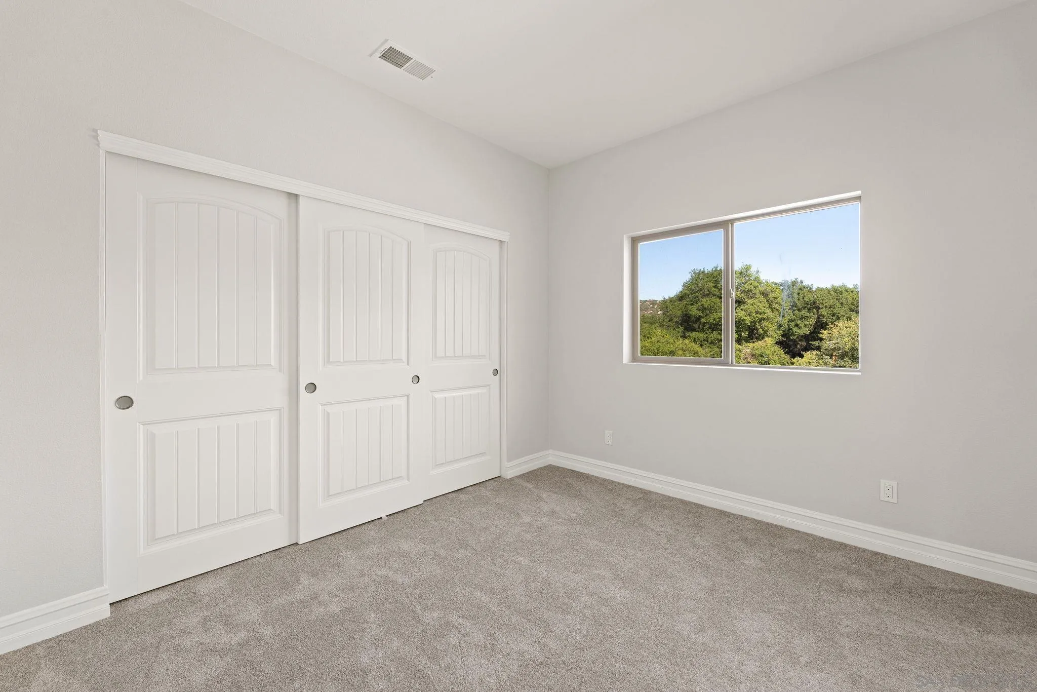12544 Via Vigneto Lakeside, CA 92040 - Photo 17 of 30 wooden floor in an empty room