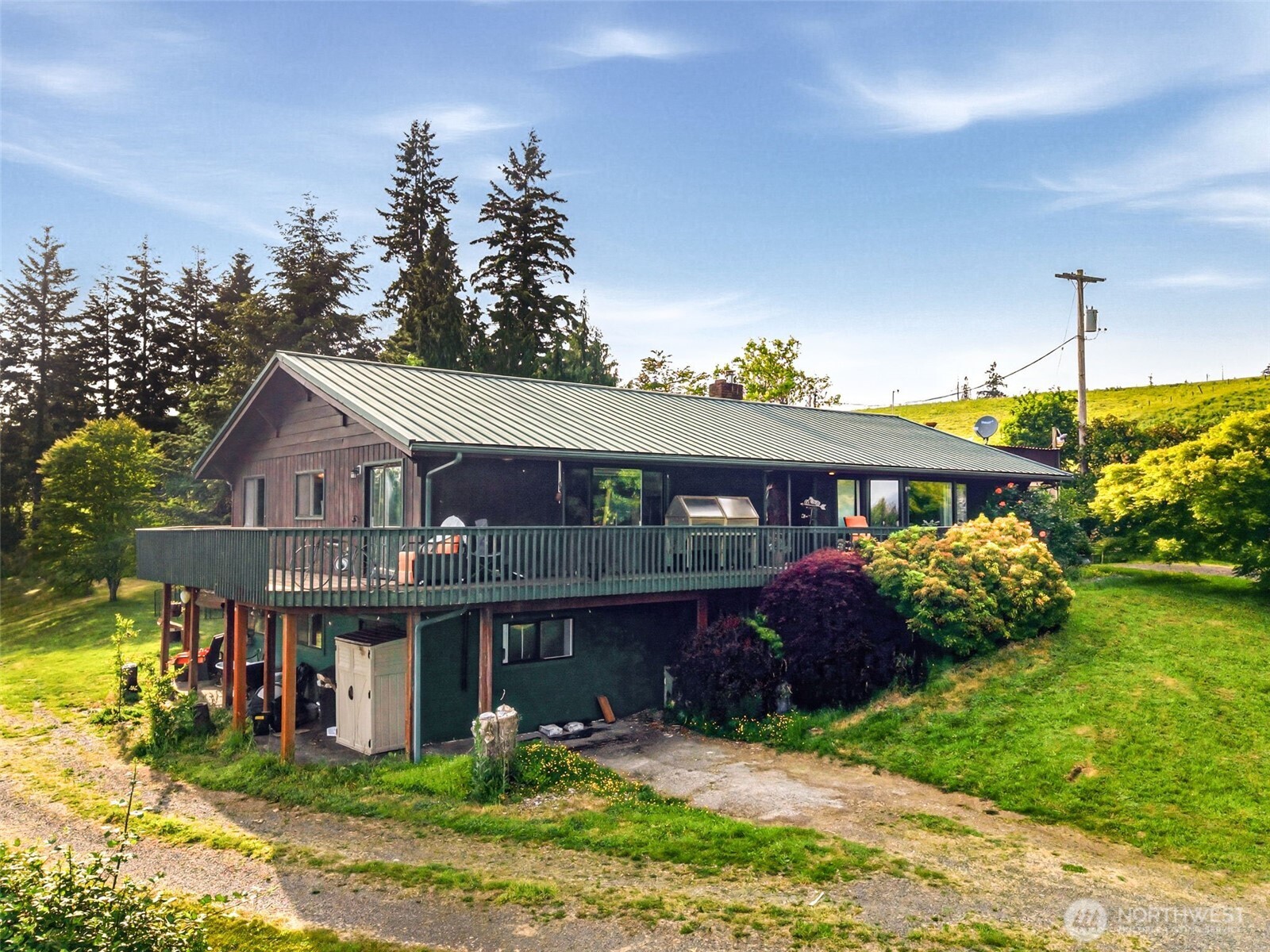 1058 Burnt Ridge Road Onalaska, WA 98570 - Photo 4 of 40