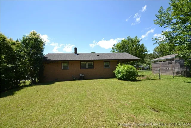 $1,400 | 717 Friar Tuck Road, Raleigh, NC 27610