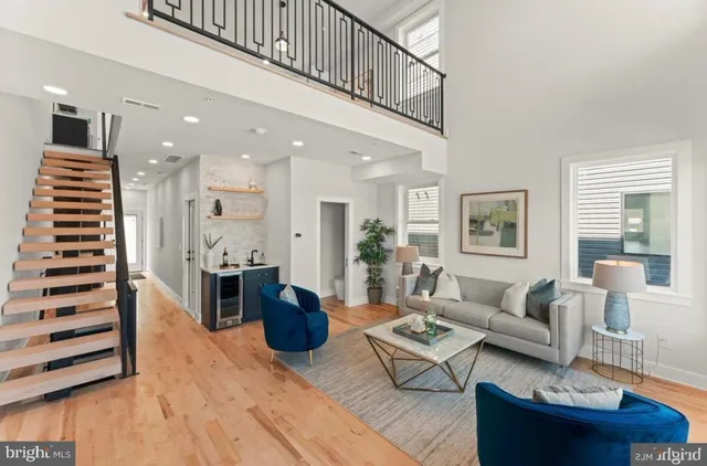 $725,000 | 6983 Silverwood Street, Philadelphia, PA 19128