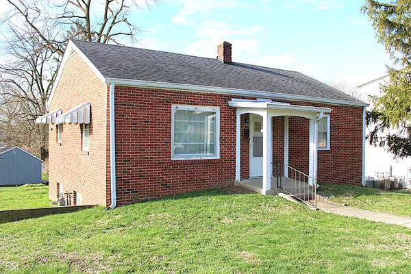 $192,500 | 181 West Broadway Street, Danville, IN 46122