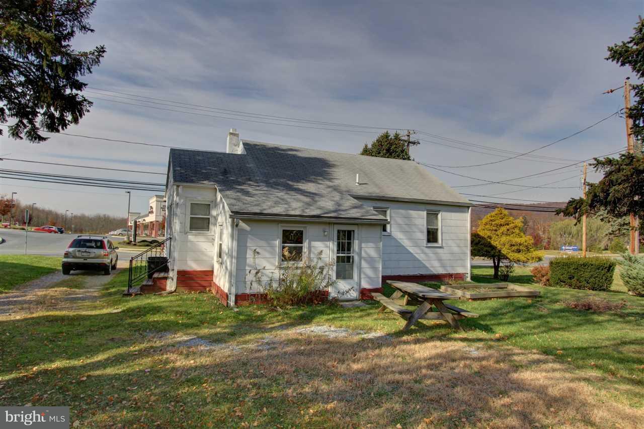2311 Patton Road Harrisburg, PA 17112 - Photo 4 of 18 Gallery Image 4