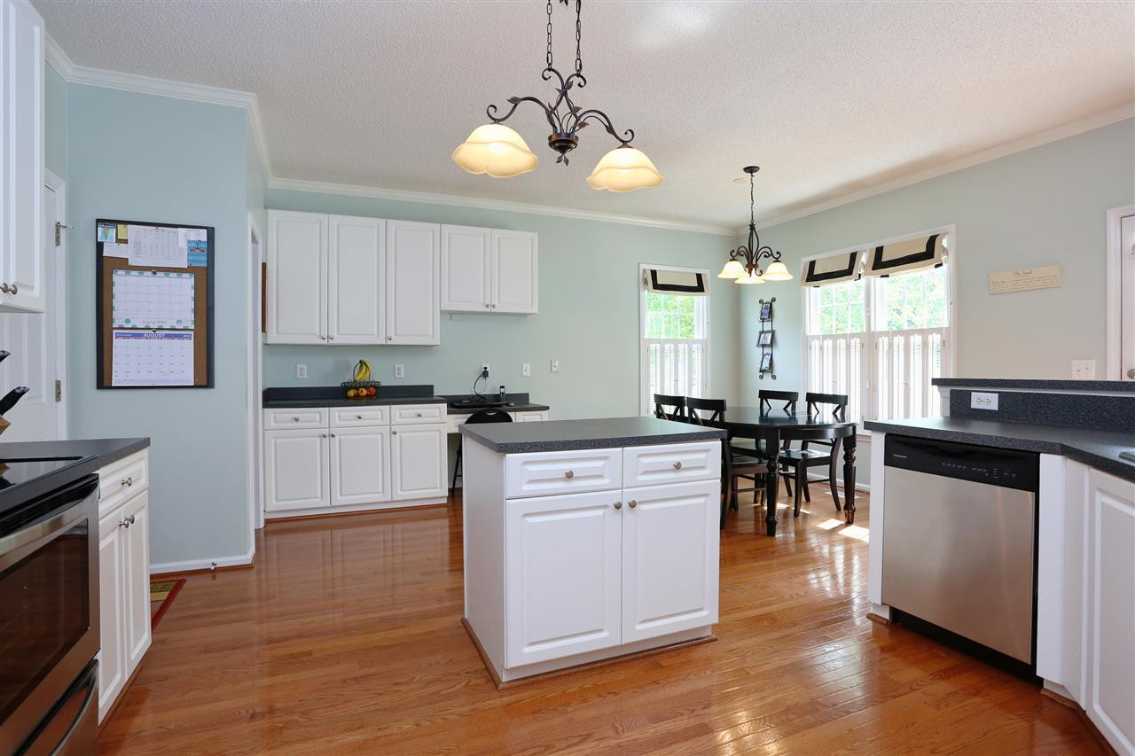 12301 Amoretto Way Raleigh, NC 27613 - Photo 5 of 25 Photo 5