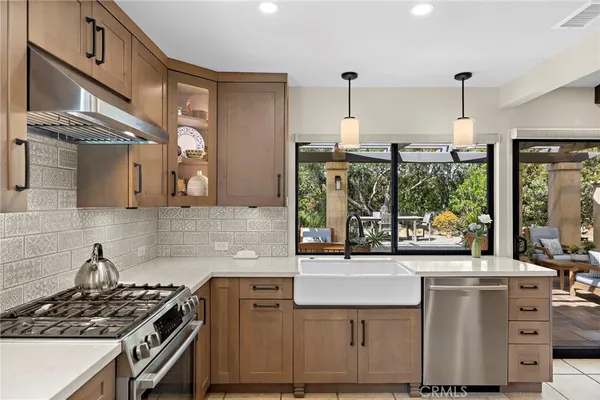 $1,449,000 | 2556 Ridgecrest Lane, Orange, CA 92867