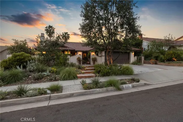 $1,449,000 | 2556 Ridgecrest Lane, Orange, CA 92867