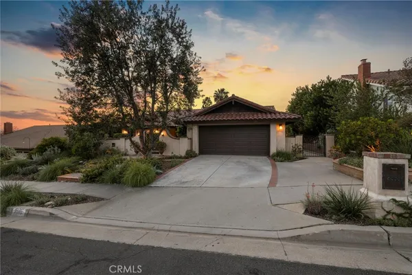$1,449,000 | 2556 Ridgecrest Lane, Orange, CA 92867