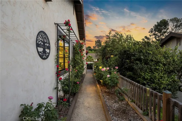 $1,449,000 | 2556 Ridgecrest Lane, Orange, CA 92867