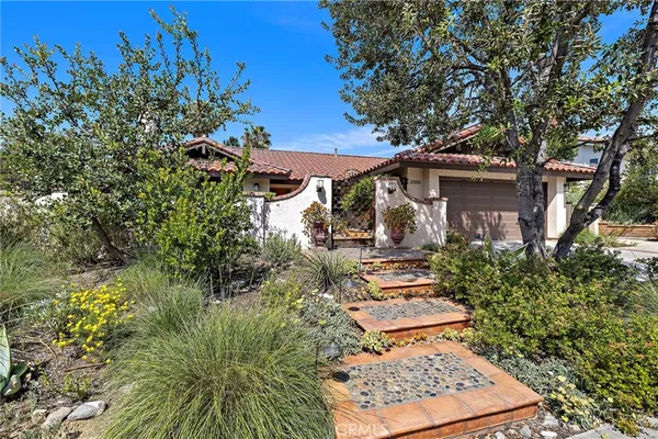 $1,449,000 | 2556 Ridgecrest Lane, Orange, CA 92867