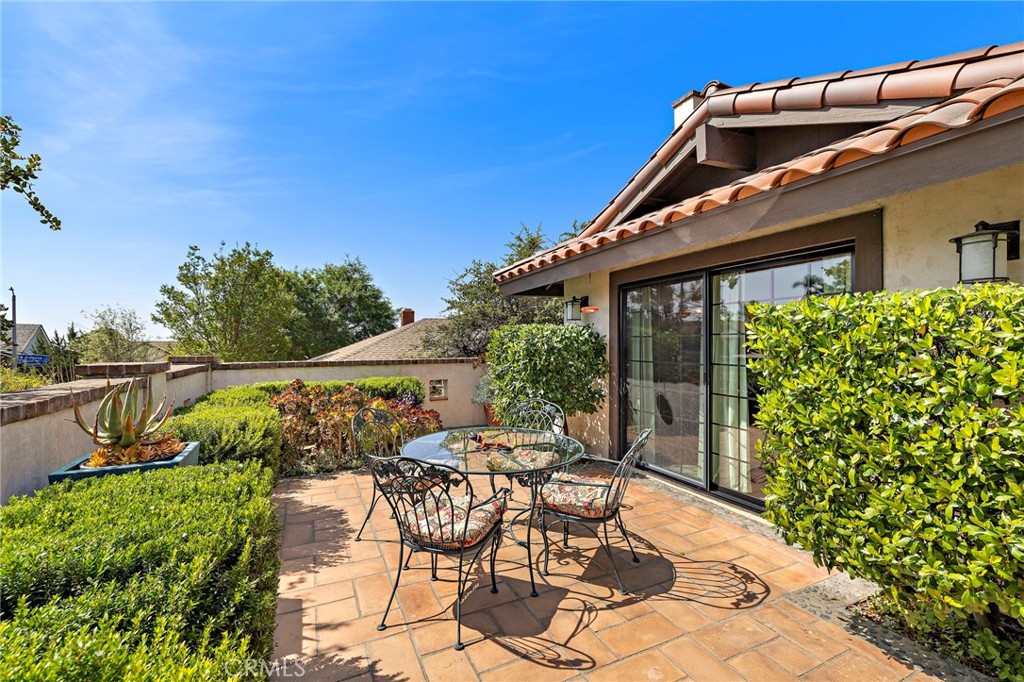 2556 Ridgecrest Lane Orange, CA 92867 - Photo 58 of 72