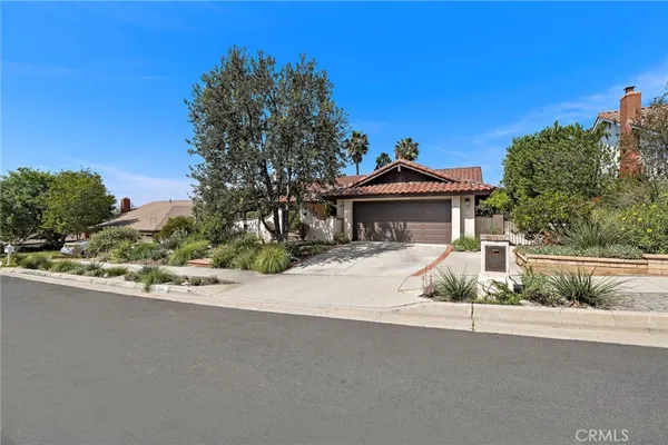 $1,449,000 | 2556 Ridgecrest Lane, Orange, CA 92867