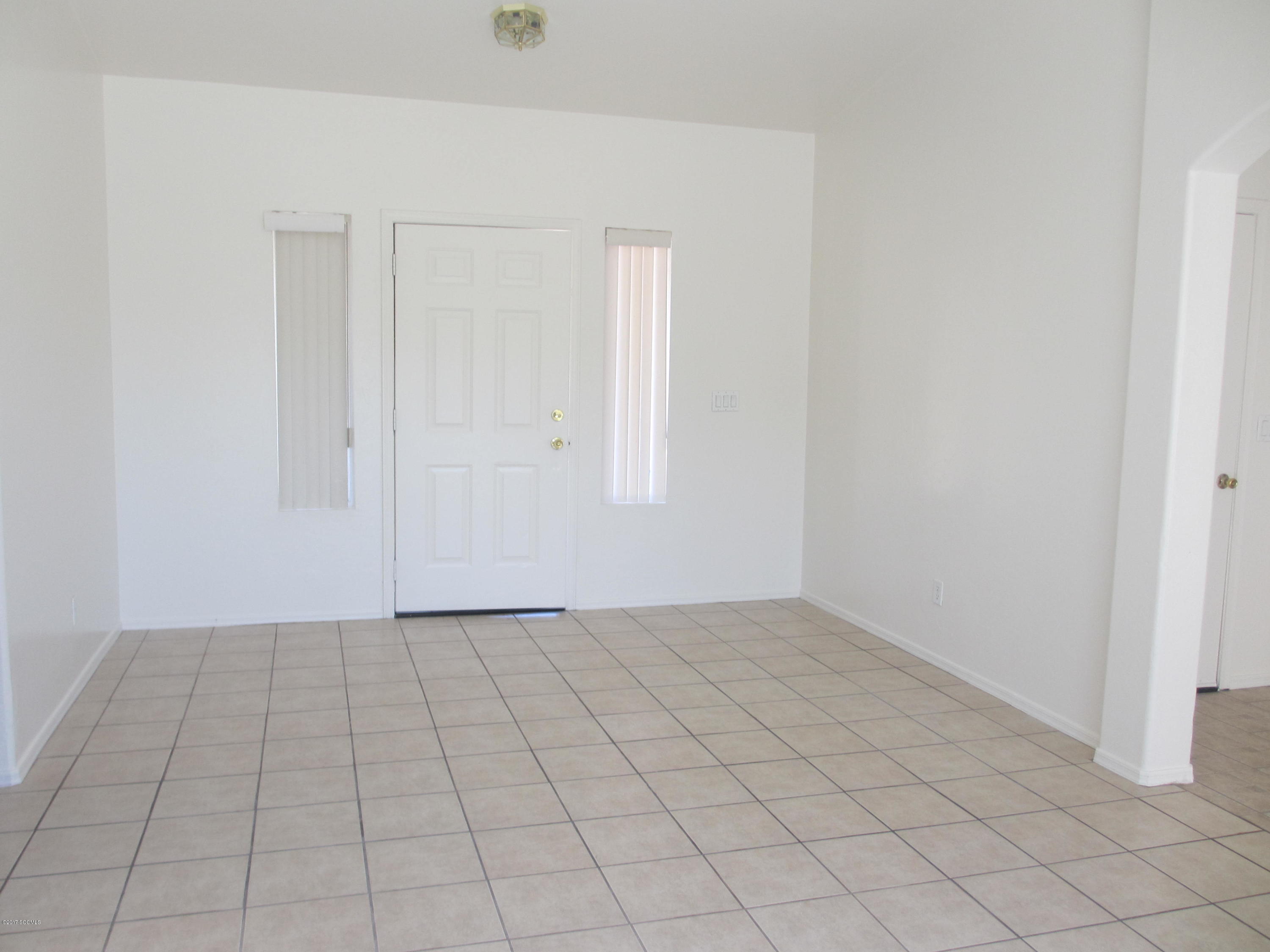 437 Camino Hombre De Oro Rio Rico, AZ 85648 - Photo 5 of 26