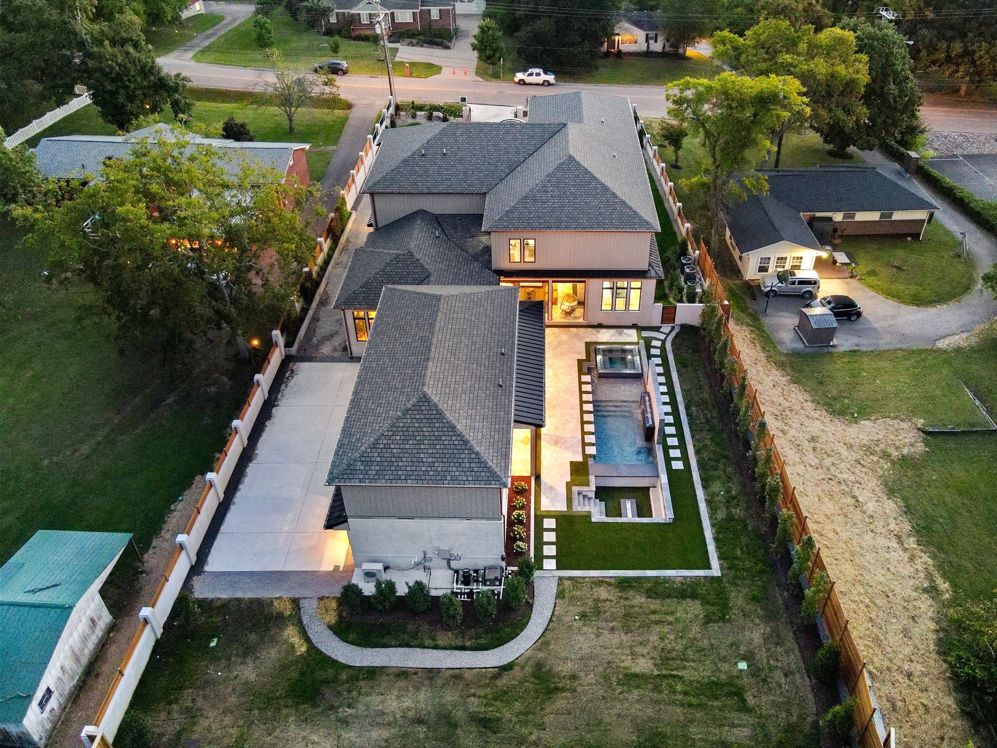 860 Brook Hollow Road Nashville, TN 37205 - Photo 30 of 53 an aerial view of a house with a yard