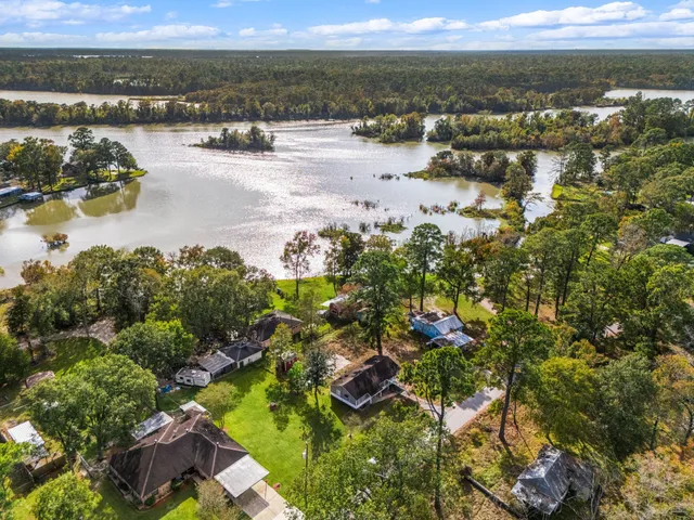 $1,350 | 340 Magnolia Drive, Houston, TX 77336