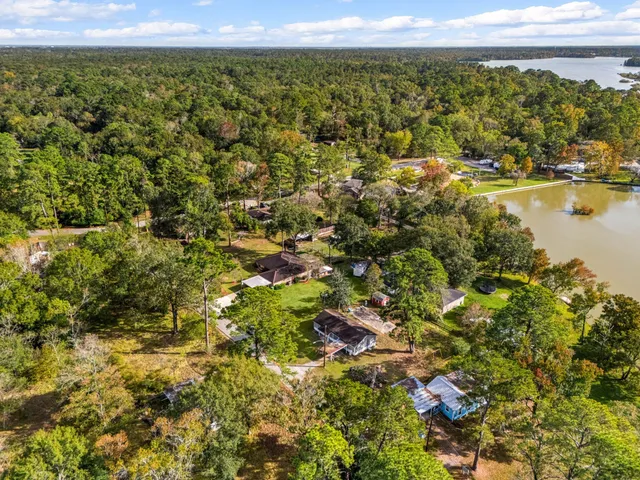 $1,350 | 340 Magnolia Drive, Houston, TX 77336