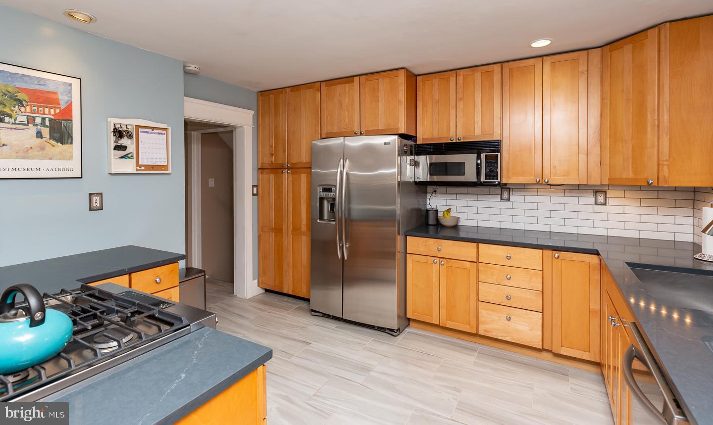 153 Whitemarsh Road Ardmore, PA 19003 - Photo 9 of 55