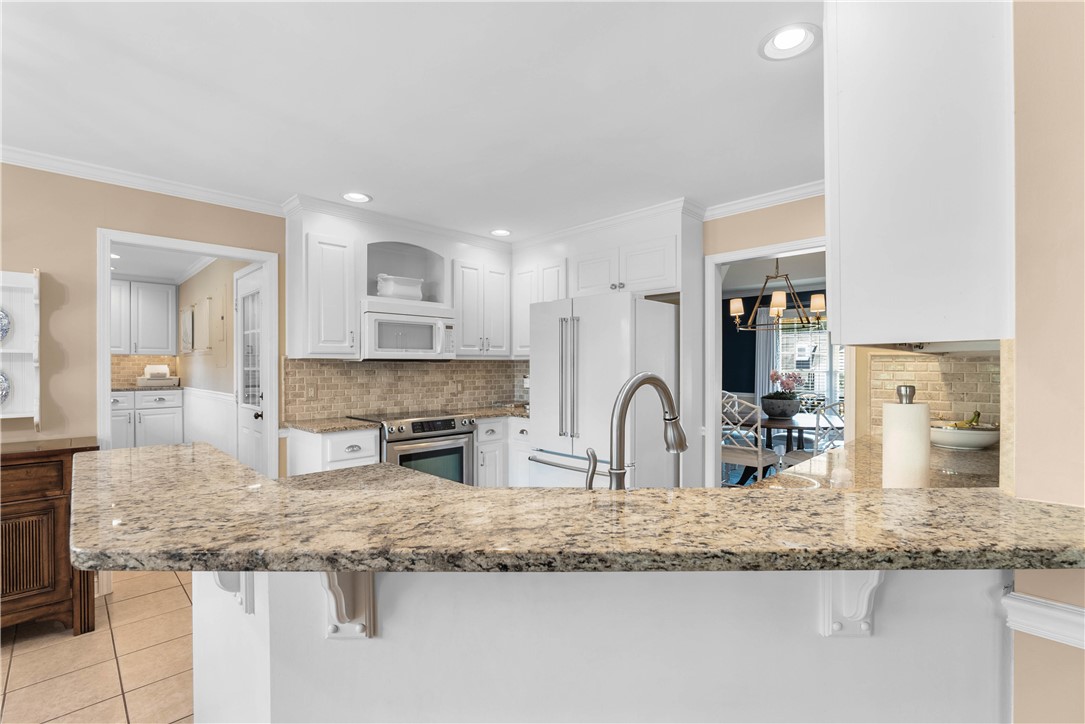 325 Smithfield Drive Anderson, SC 29621 - Photo 10 of 50