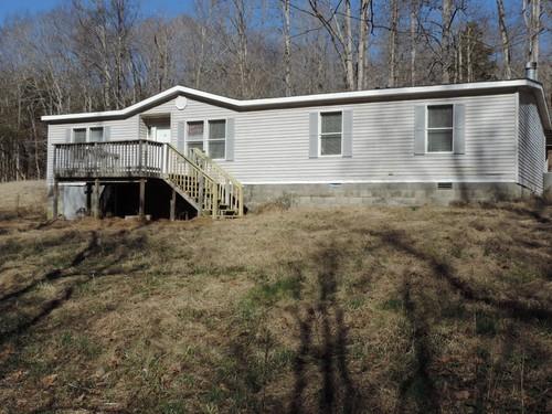 460 Gip Manning Road Clarksville, TN 37042 - Photo 1 of 11 Gallery Image 1