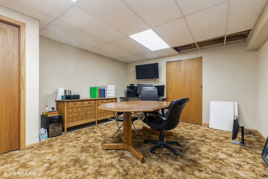2808 Tahoe Lane Spring Grove, IL 60081 - Photo 17 of 21 a view of a dining room with furniture
