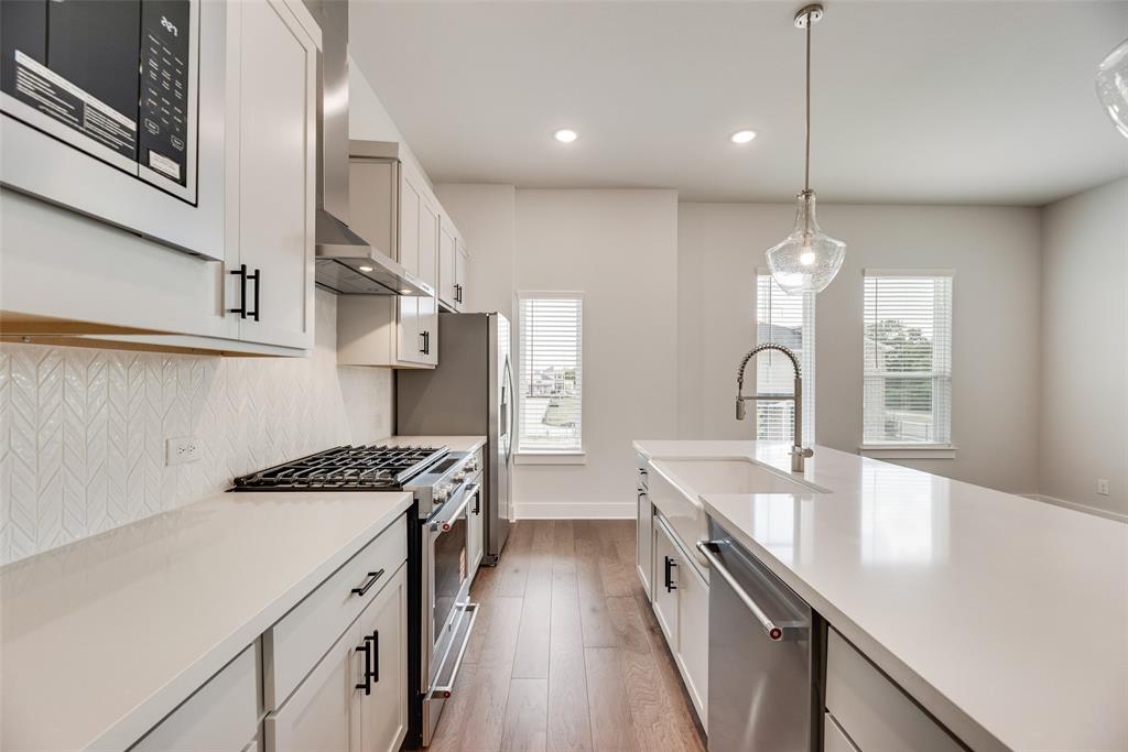 901 Ash Road Plano, TX 75075 - Photo 6 of 27 Representative Photo