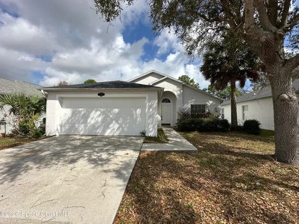 $1,975 | 670 Benton Drive, Melbourne, FL 32901