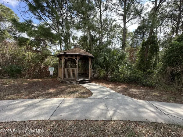 $1,975 | 670 Benton Drive, Melbourne, FL 32901