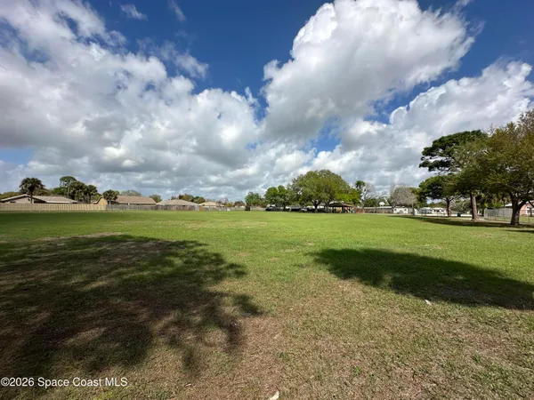 $1,975 | 670 Benton Drive, Melbourne, FL 32901