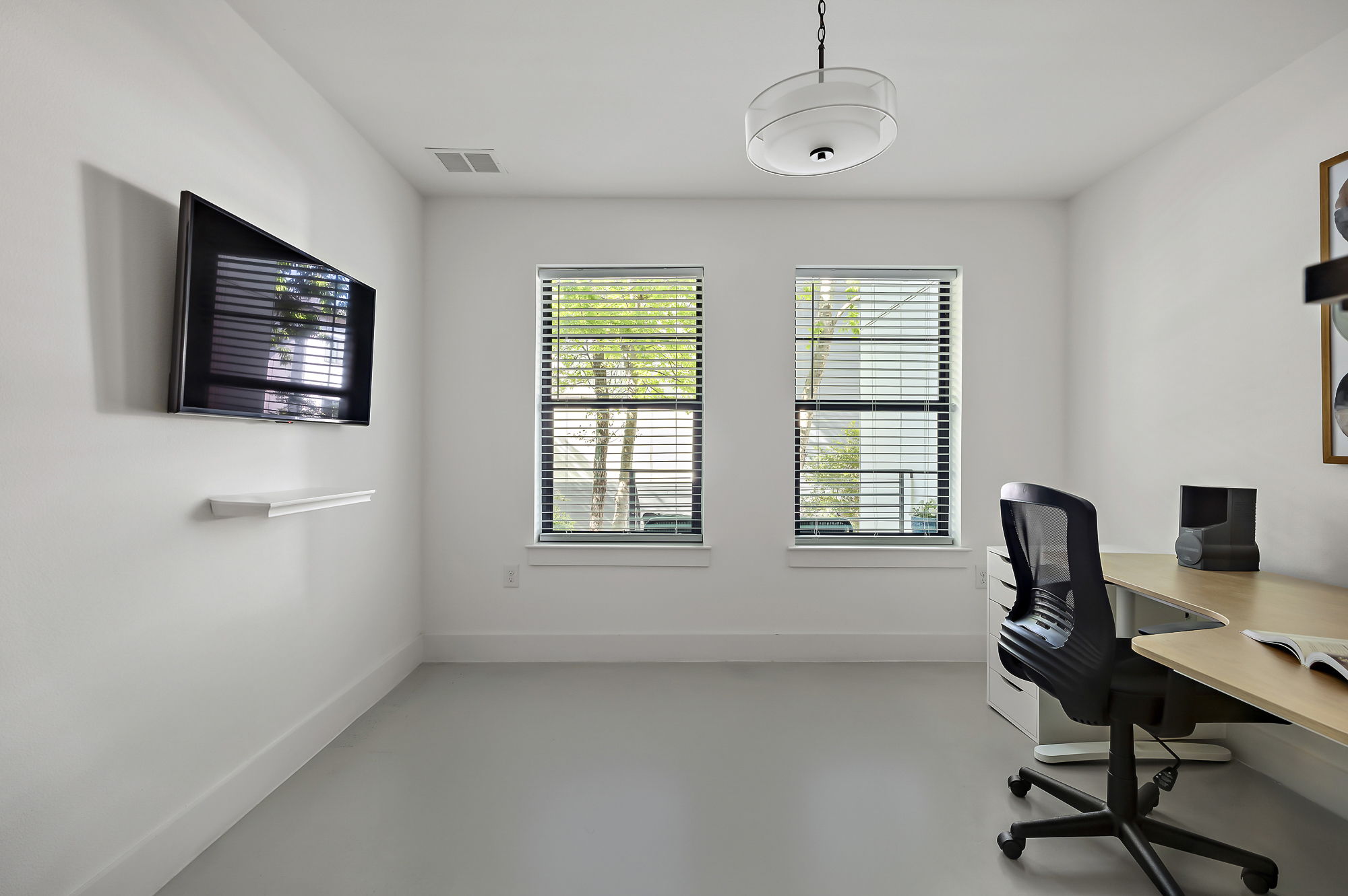 3700 Clawson Road, Unit 501 Austin, TX 78704 - Photo 34 of 40 First floor third bedroom (currently used as an office) with full en-suite bathroom