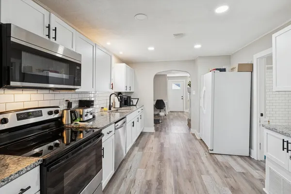 $192,000 | 308 8th Street, De Witt, IA 52742