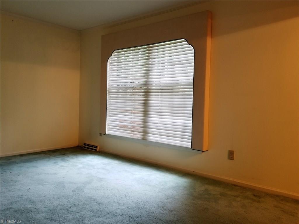 1602 Beechtree Road Greensboro, NC 27408 - Photo 14 of 24 Gallery Image 14