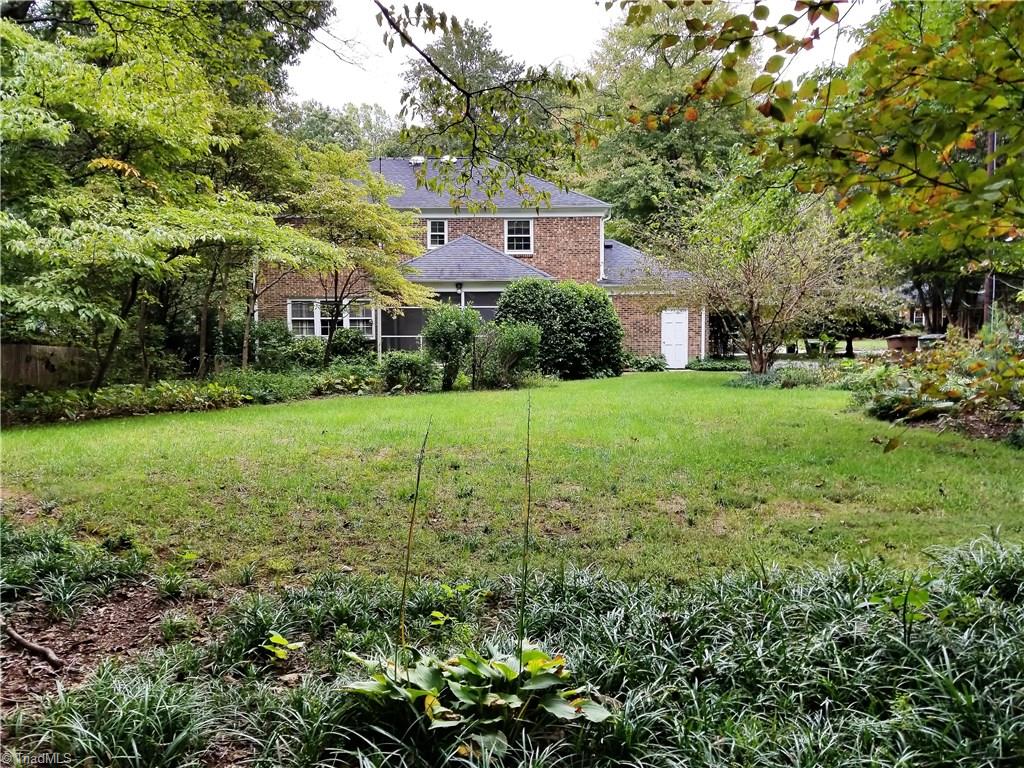 1602 Beechtree Road Greensboro, NC 27408 - Photo 22 of 24 Gallery Image 22