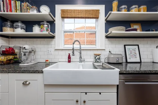 $399,900 | 6404 McGee Street, Kansas City, MO 64113