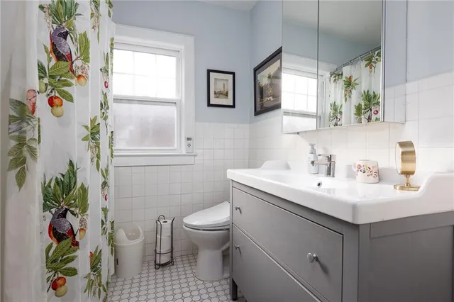 $399,900 | 6404 McGee Street, Kansas City, MO 64113