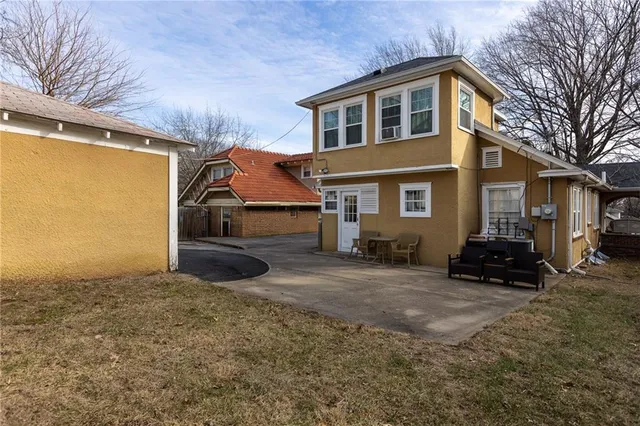 $399,900 | 6404 McGee Street, Kansas City, MO 64113