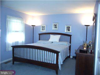 533 Pershing Boulevard Reading, PA 19607 - Photo 5 of 6 Gallery Image 5