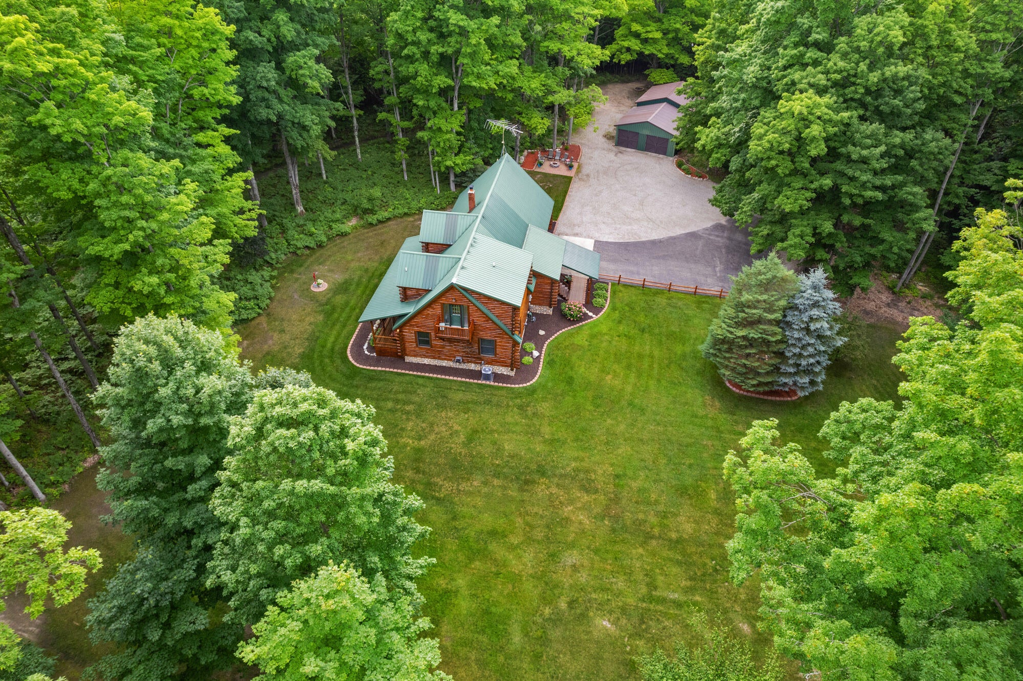 10825 Rotter Road Alanson, MI 49706 - Photo 3 of 58 Gallery Image 3