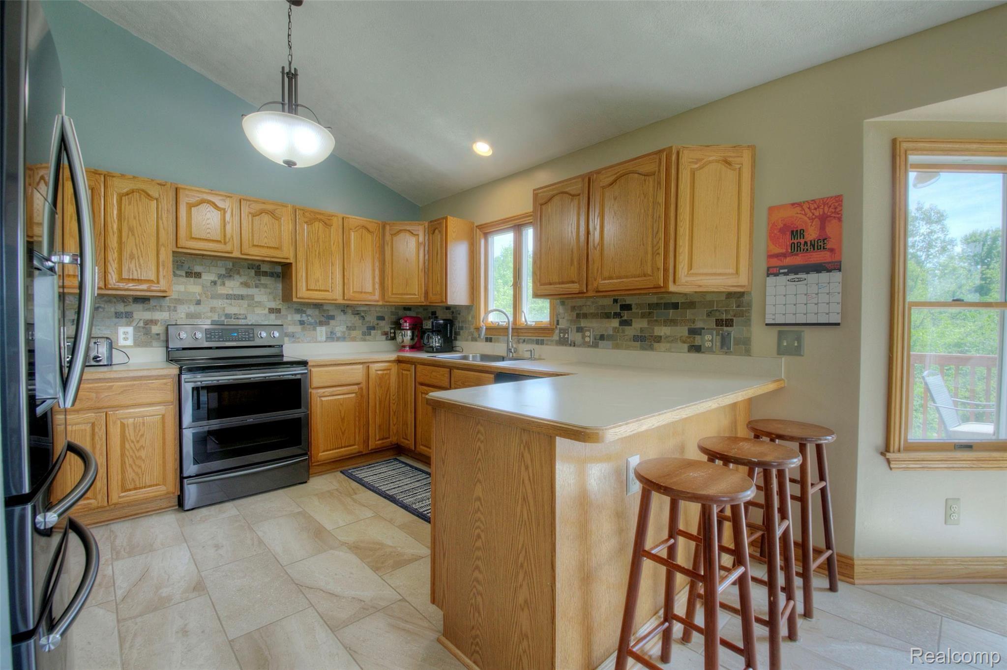 5591 Pingree Road Howell, MI 48843 - Photo 10 of 63 930A4402_3_4.jpg